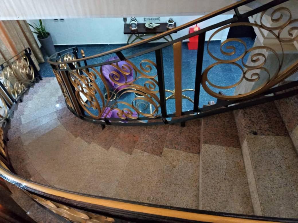 Citiheight Hotel Икея Экстерьер фото