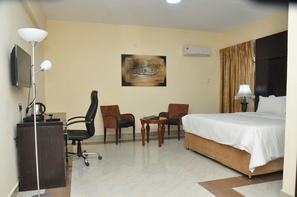 Citiheight Hotel Икея Экстерьер фото
