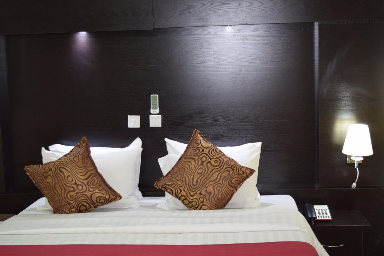 Citiheight Hotel Икея Экстерьер фото