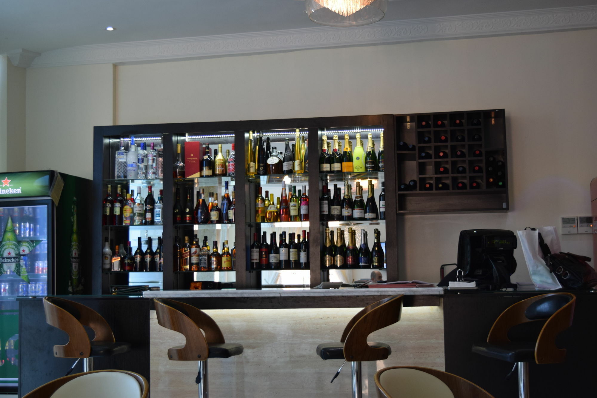 Citiheight Hotel Икея Экстерьер фото