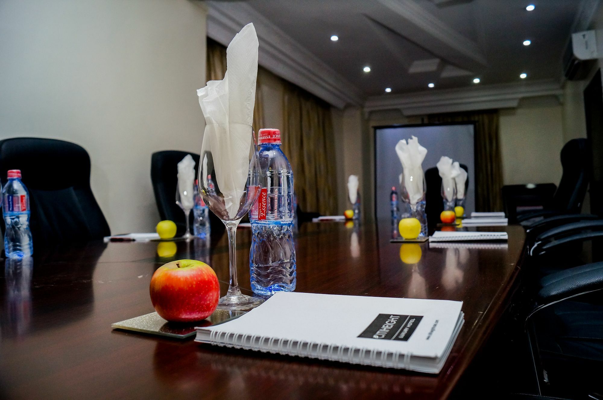 Citiheight Hotel Икея Экстерьер фото