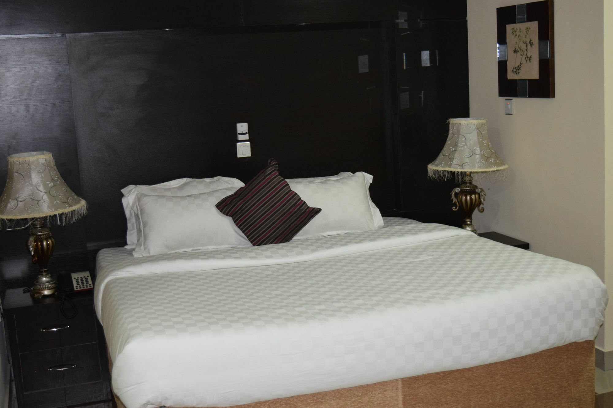 Citiheight Hotel Икея Экстерьер фото